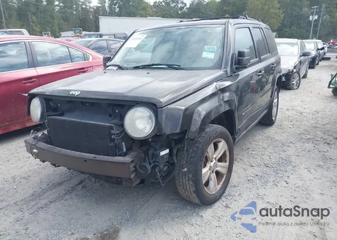 2014 Jeep Patriot Latitude z USA, uszkodzony, nr VIN 1C4NJRFB9ED694204